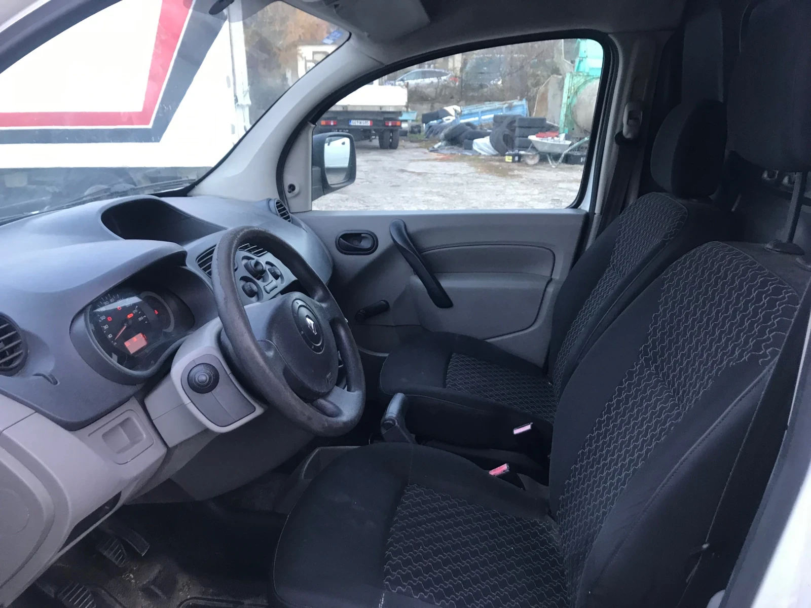 Renault Kangoo  - изображение 8