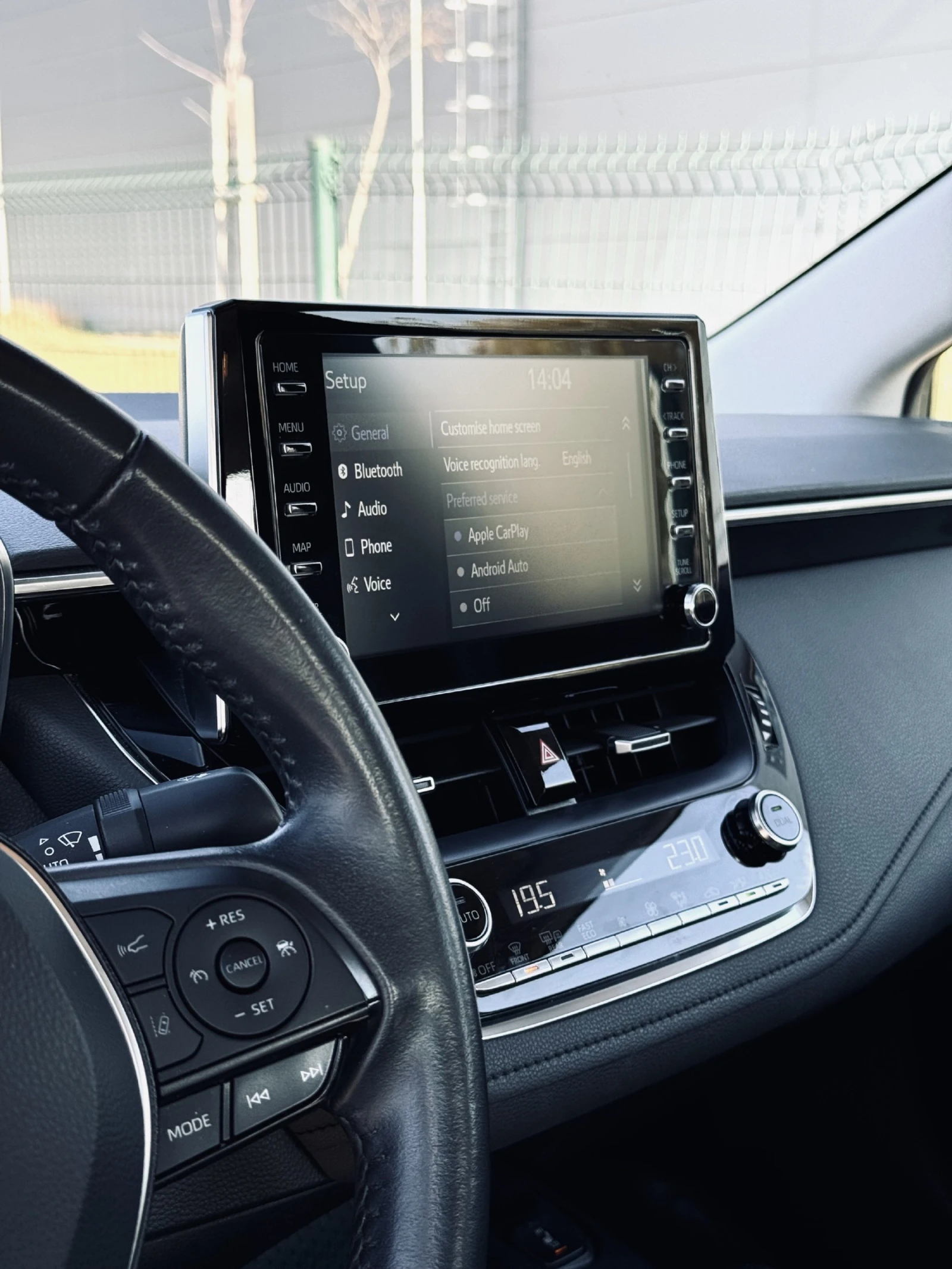 Toyota Corolla 1.8 Hybrid / �������� | Mobile.bg � ����������� 9