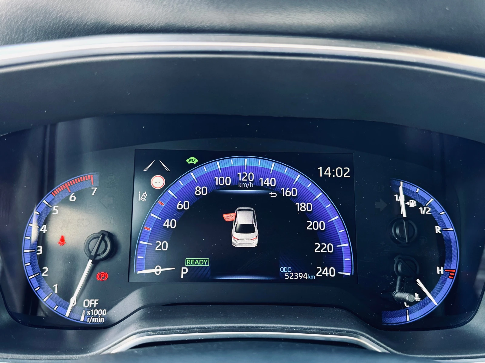 Toyota Corolla 1.8 Hybrid /  | Mobile.bg   11