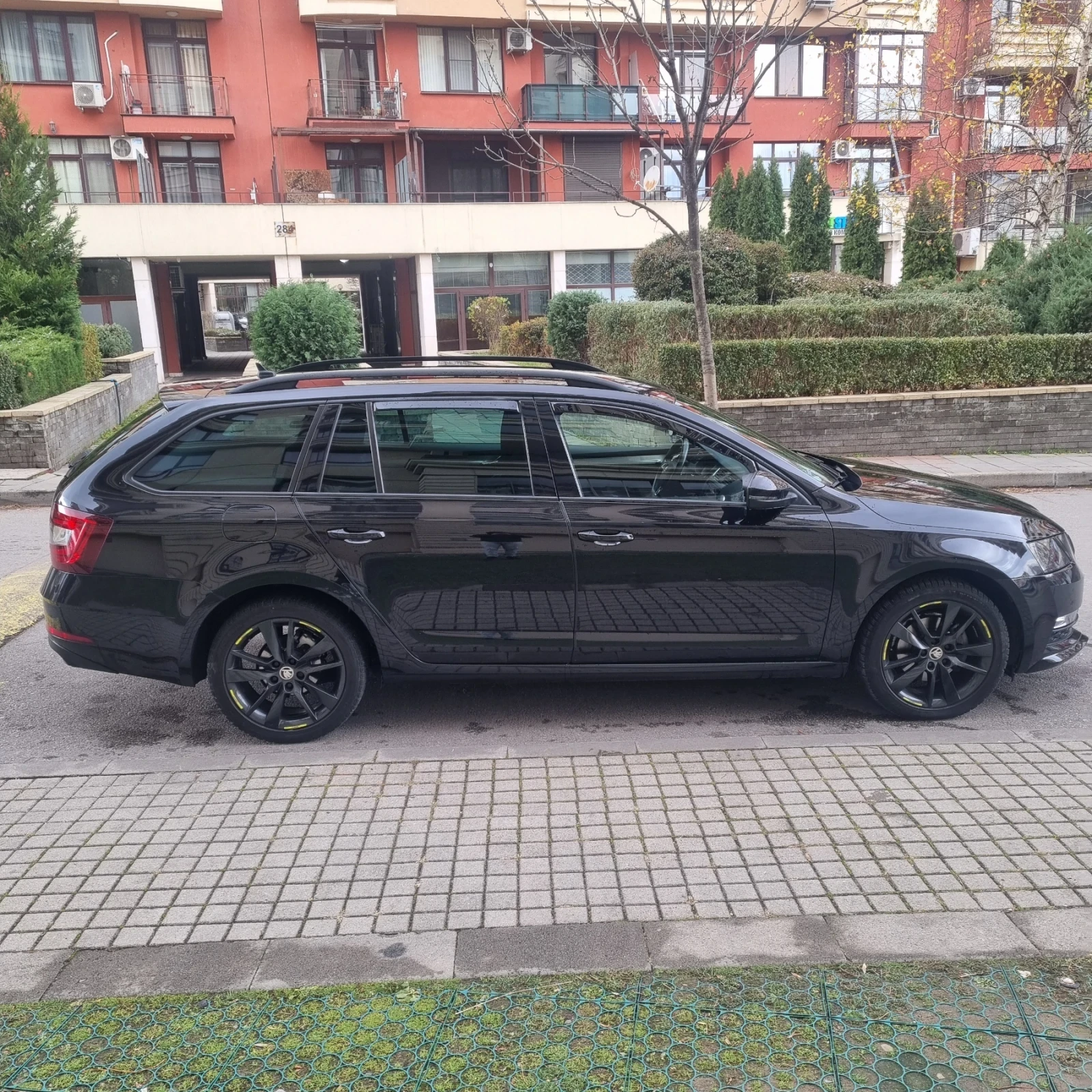 Skoda Octavia 1.5 TSI Sportline - изображение 3