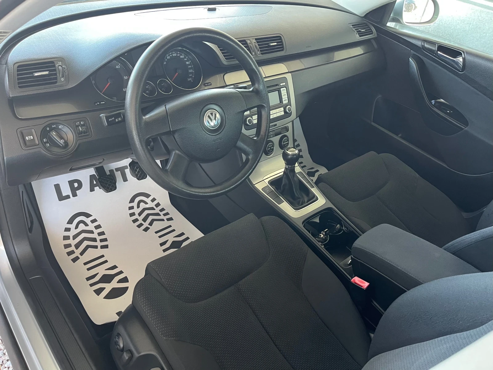 VW Passat 1.9tdi* 105k.c* ITALY* TOP - изображение 8