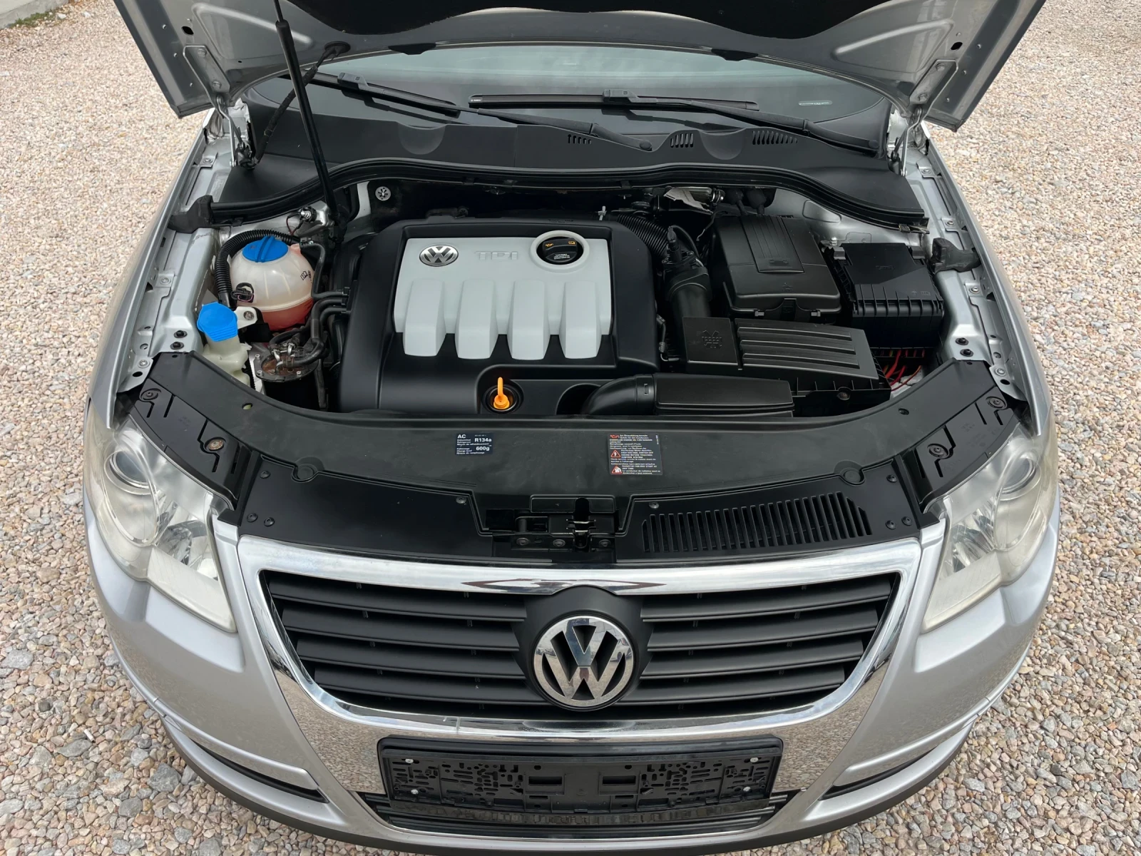 VW Passat 1.9tdi* 105k.c* ITALY* TOP - изображение 7