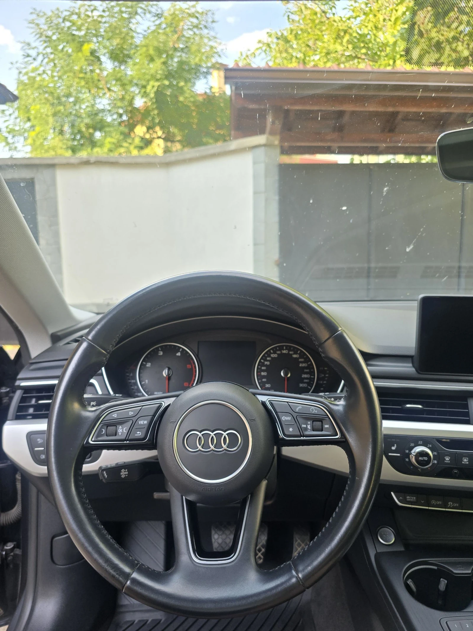 Audi A5 2.0 - изображение 9