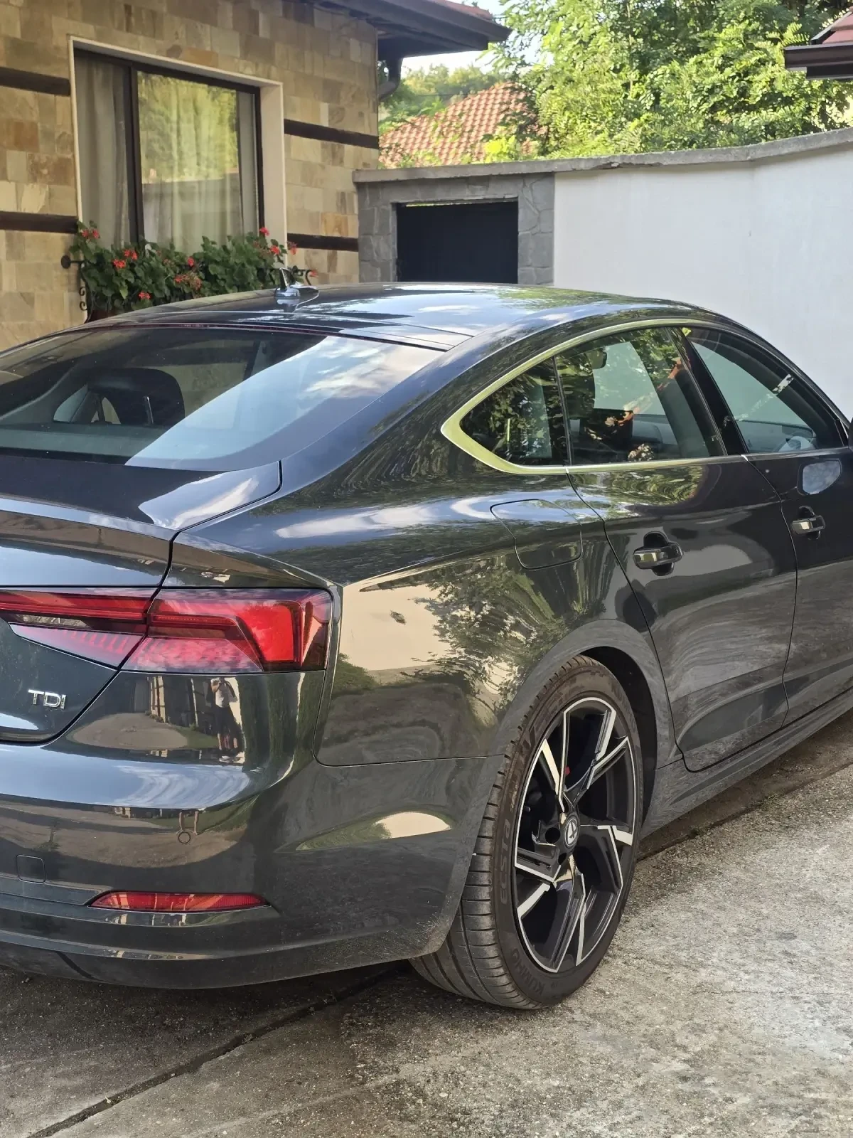 Audi A5 2.0 | Mobile.bg � ����������� 4