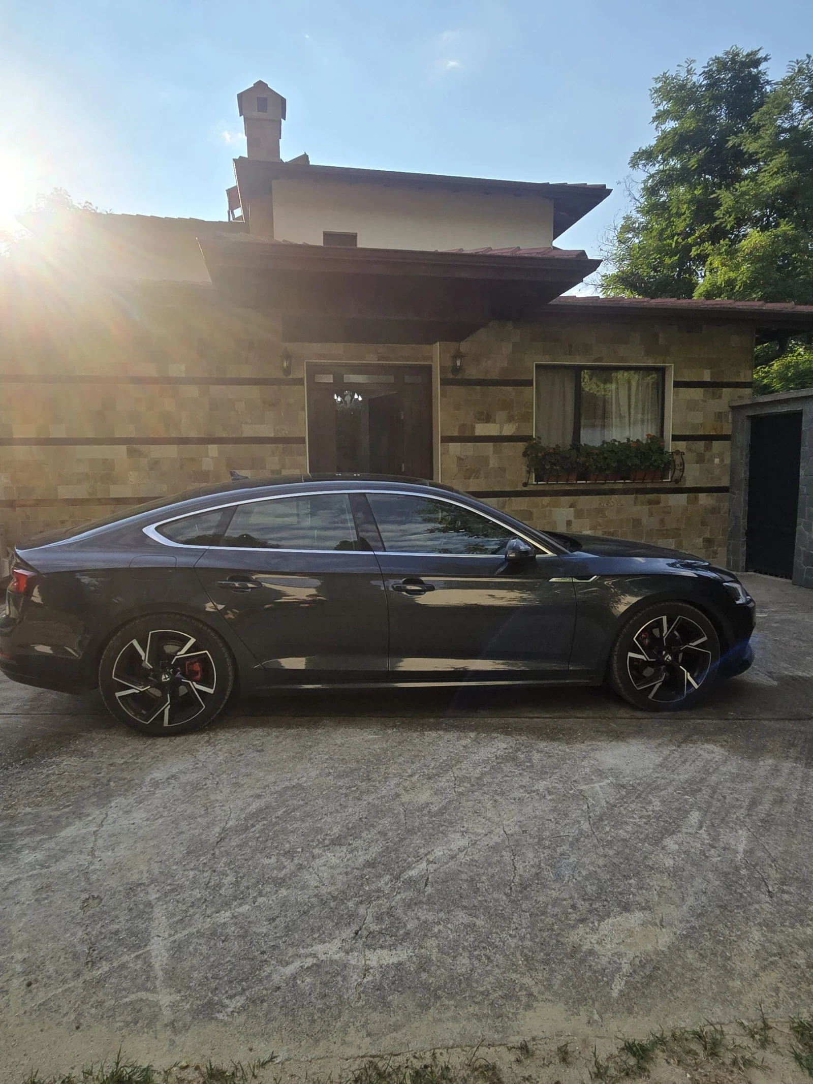 Audi A5 2.0 - изображение 3