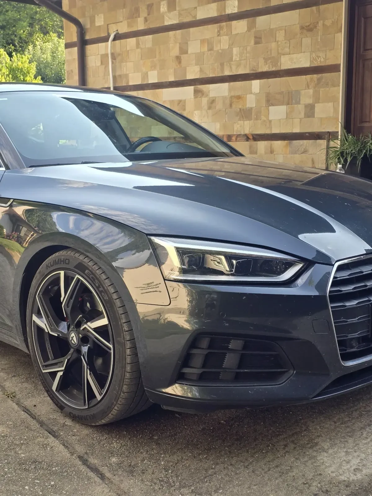 Audi A5 2.0 - изображение 2