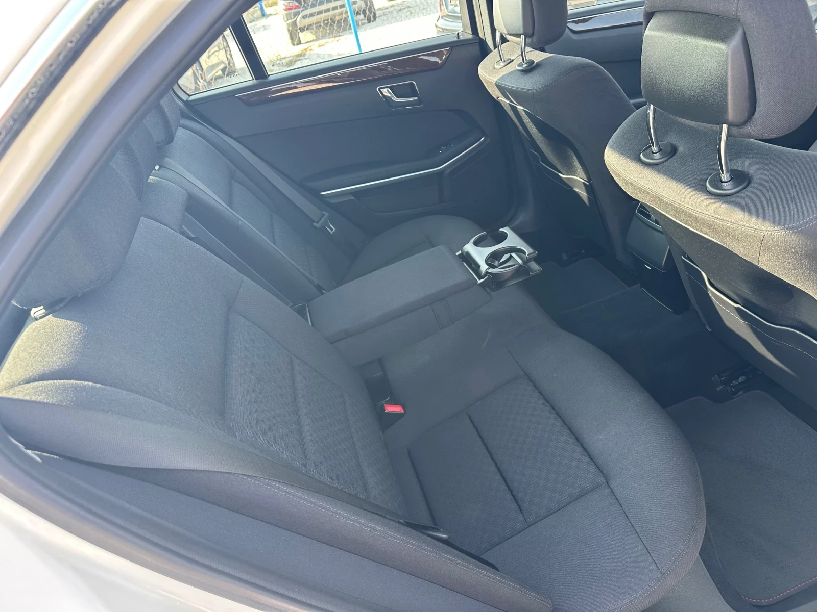Mercedes-Benz E 220 CDI | Mobile.bg � ����������� 13