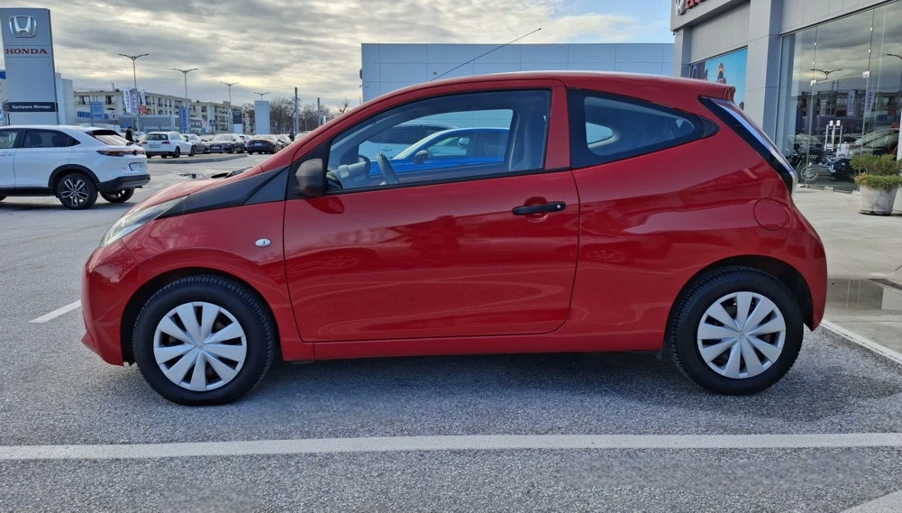 Toyota Aygo 1.0 VVT-i MT - изображение 9