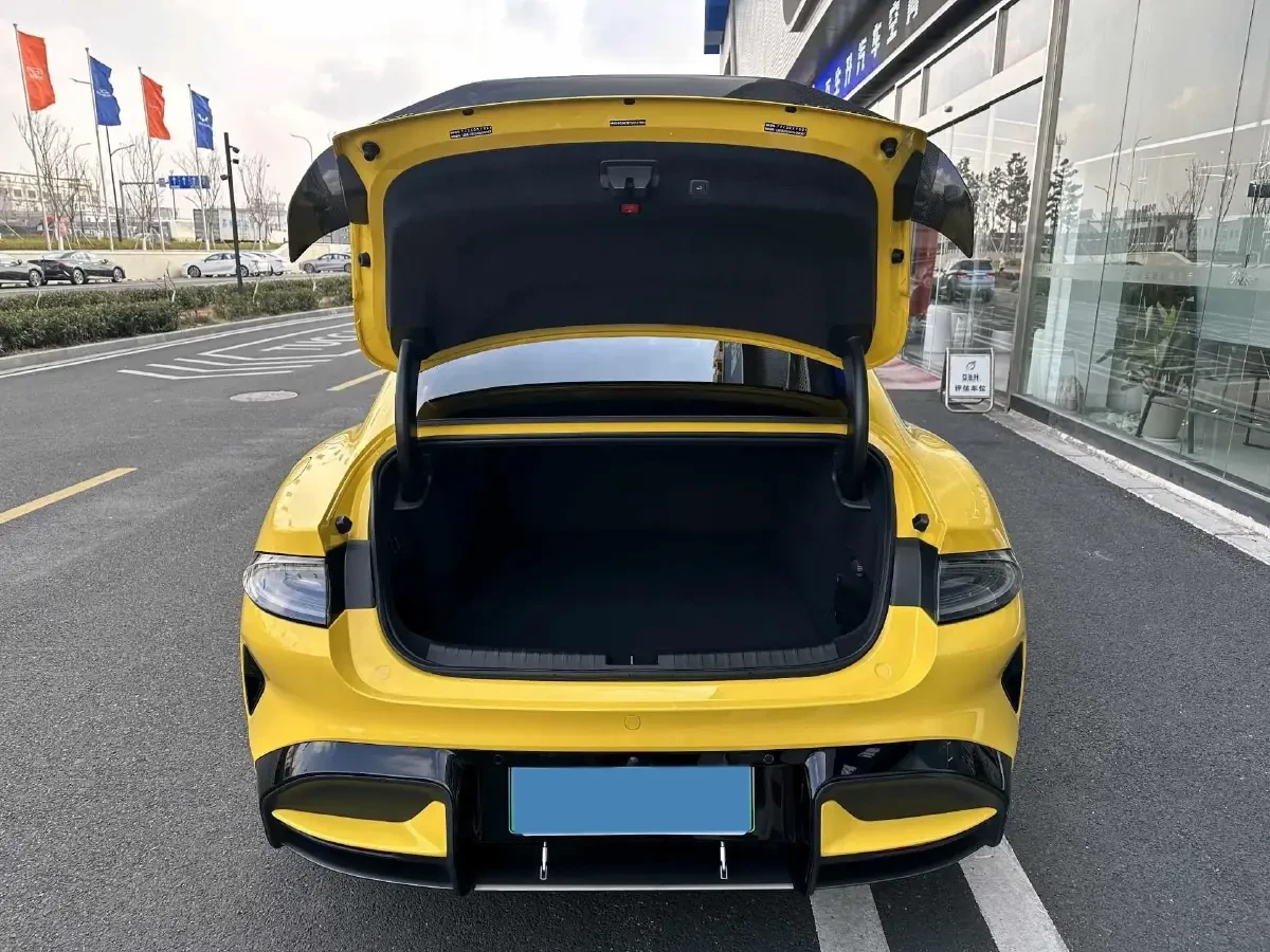 Xiaomi SU7 Ultra  | Mobile.bg � ����������� 7