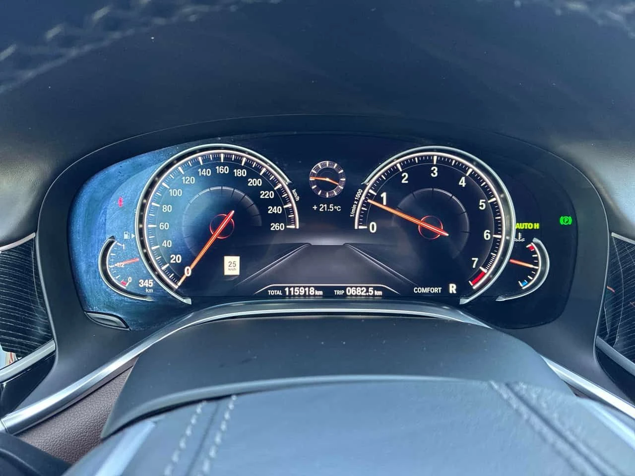 BMW 750 750i xDrive  CARFAX, снимка 8 - Автомобили и джипове - 54341223