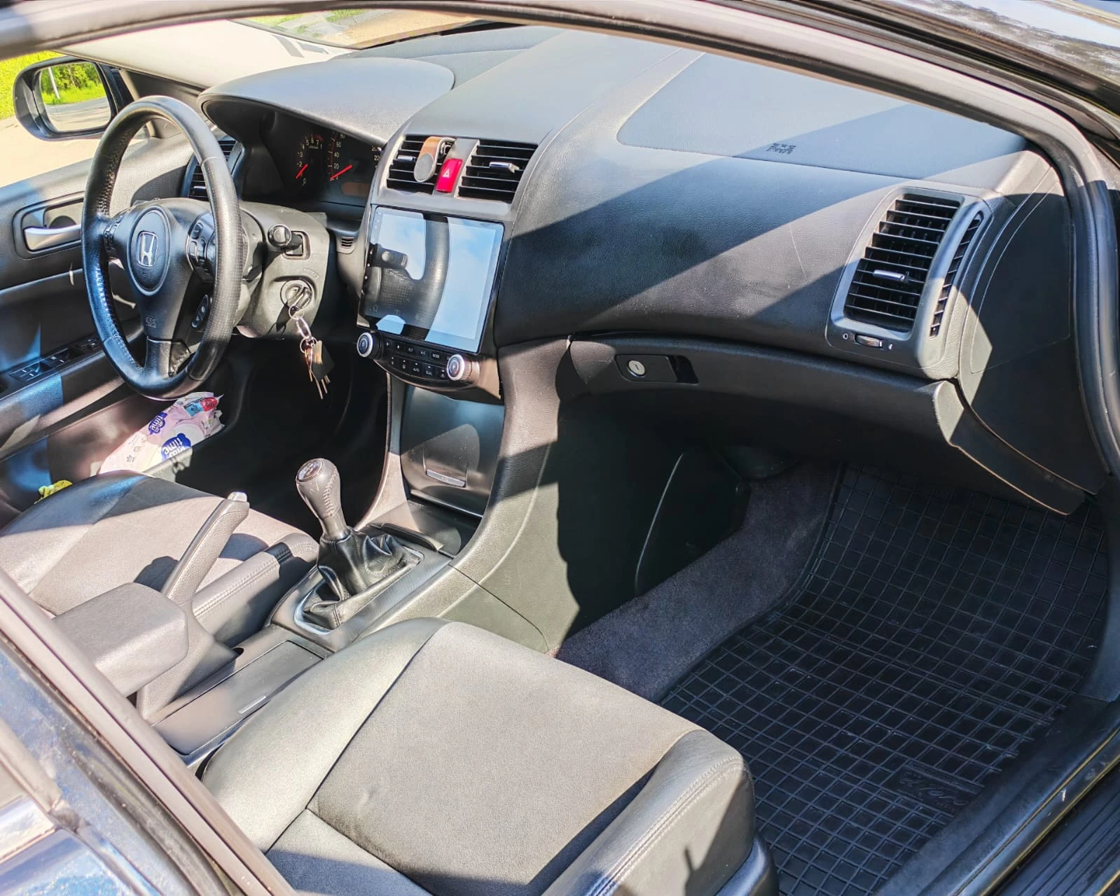 Honda Accord | Mobile.bg � ����������� 10