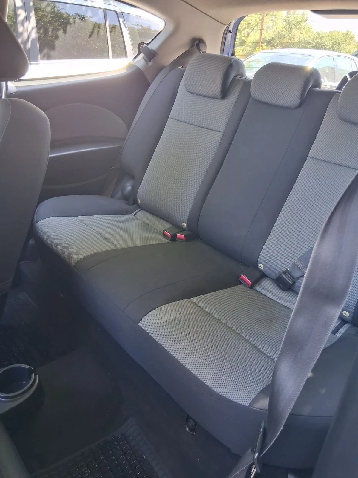 Chevrolet Aveo 1.4, снимка 8 - Автомобили и джипове - 54696567