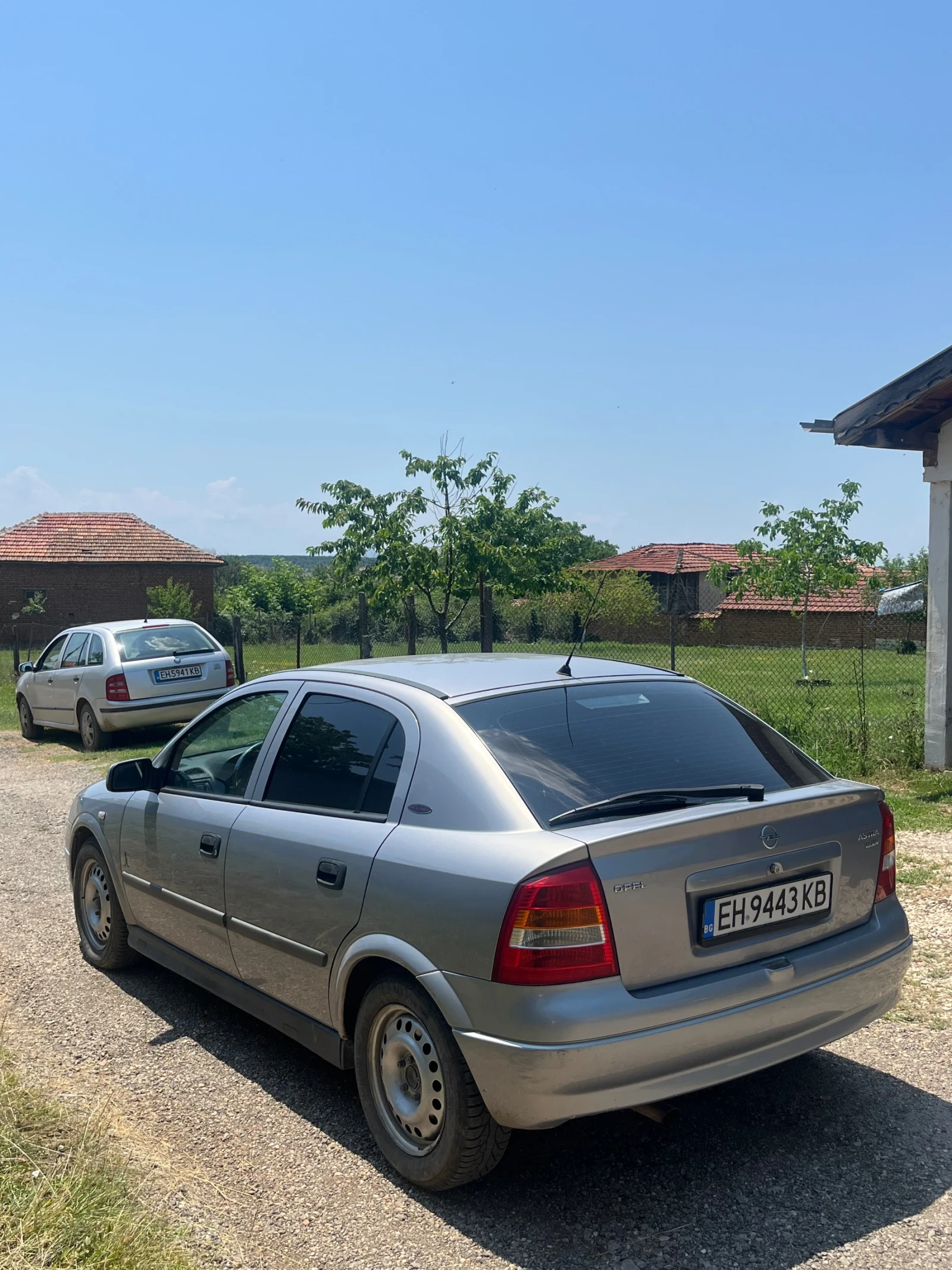 Opel Astra, снимка 3 - Автомобили и джипове - 55068913