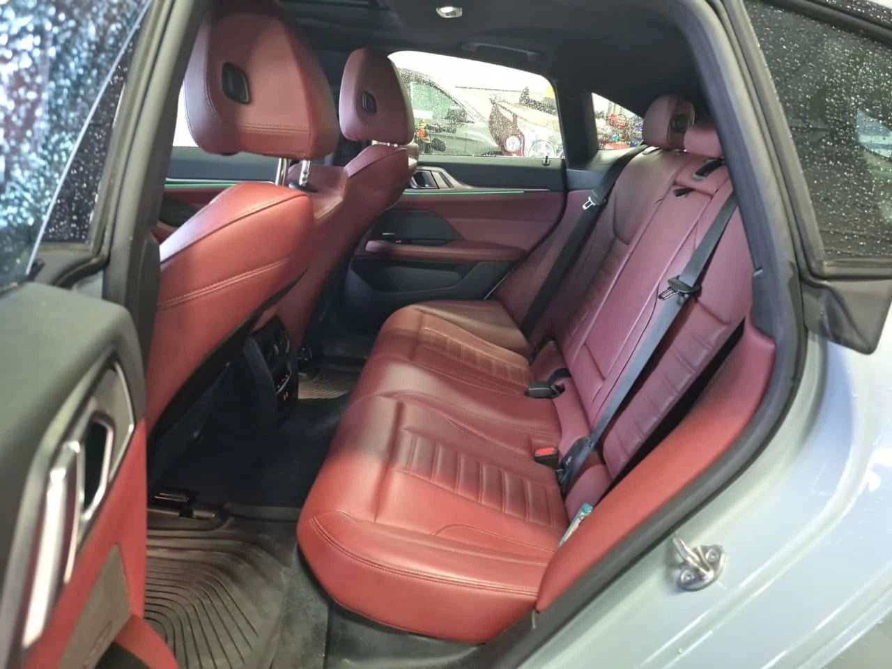 BMW i4 * M50 * CARFAX * БЕЗ ПЪРВОНАЧАЛНА ВНОСКА, снимка 3 - Автомобили и джипове - 55085383