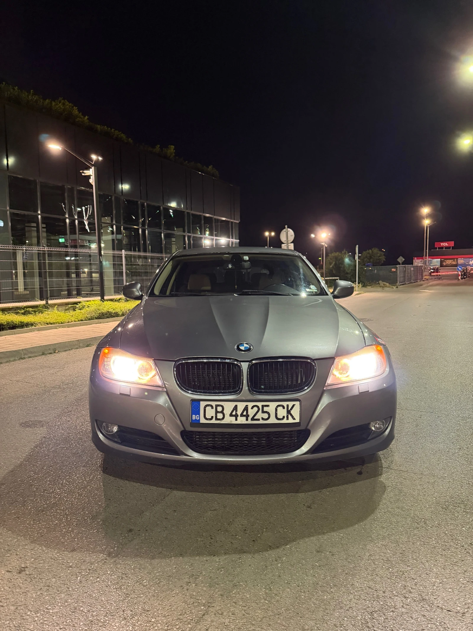 BMW 320, снимка 2 - Автомобили и джипове - 55122208