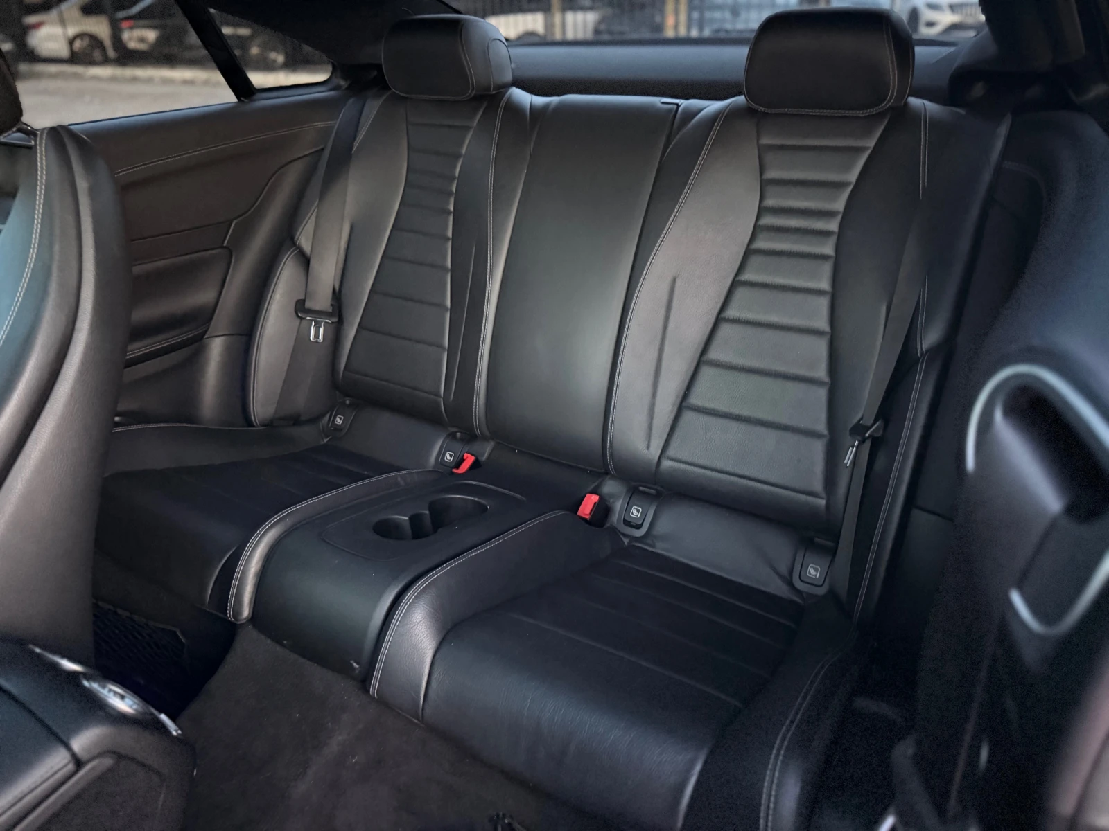 Mercedes-Benz E 220 d= Coupe= AMG= Distronic= HUD= Burmester= 360* Cam | Mobile.bg � ����������� 13