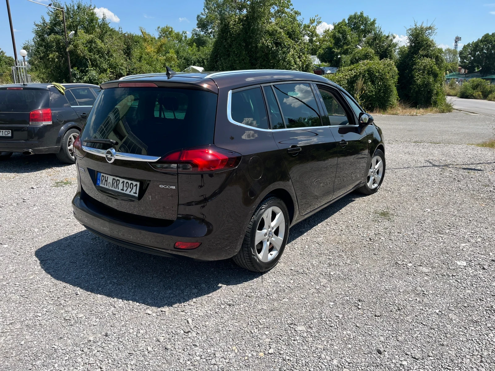 Opel Zafira 1.4 ECOTEC / 6+ 1, снимка 2 - Автомобили и джипове - 55415492