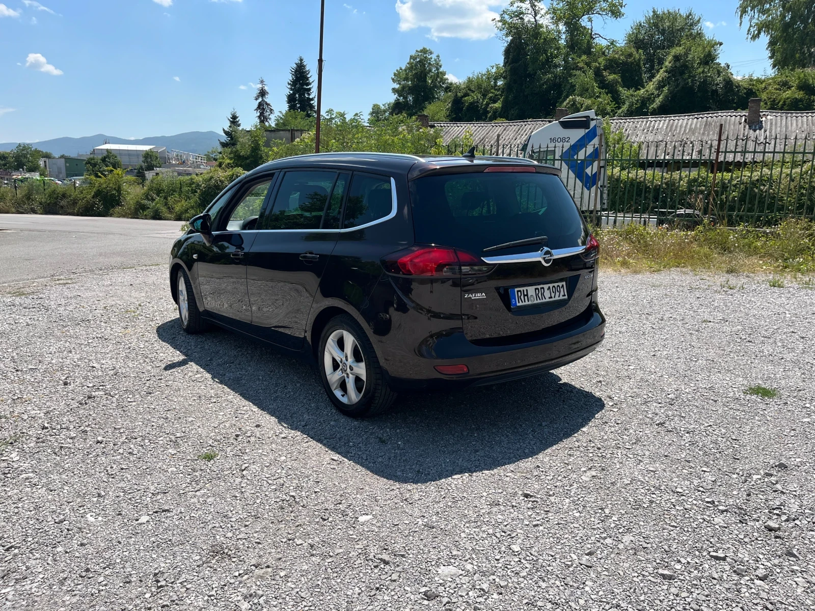 Opel Zafira 1.4 ECOTEC / 6+ 1, снимка 7 - Автомобили и джипове - 55415492