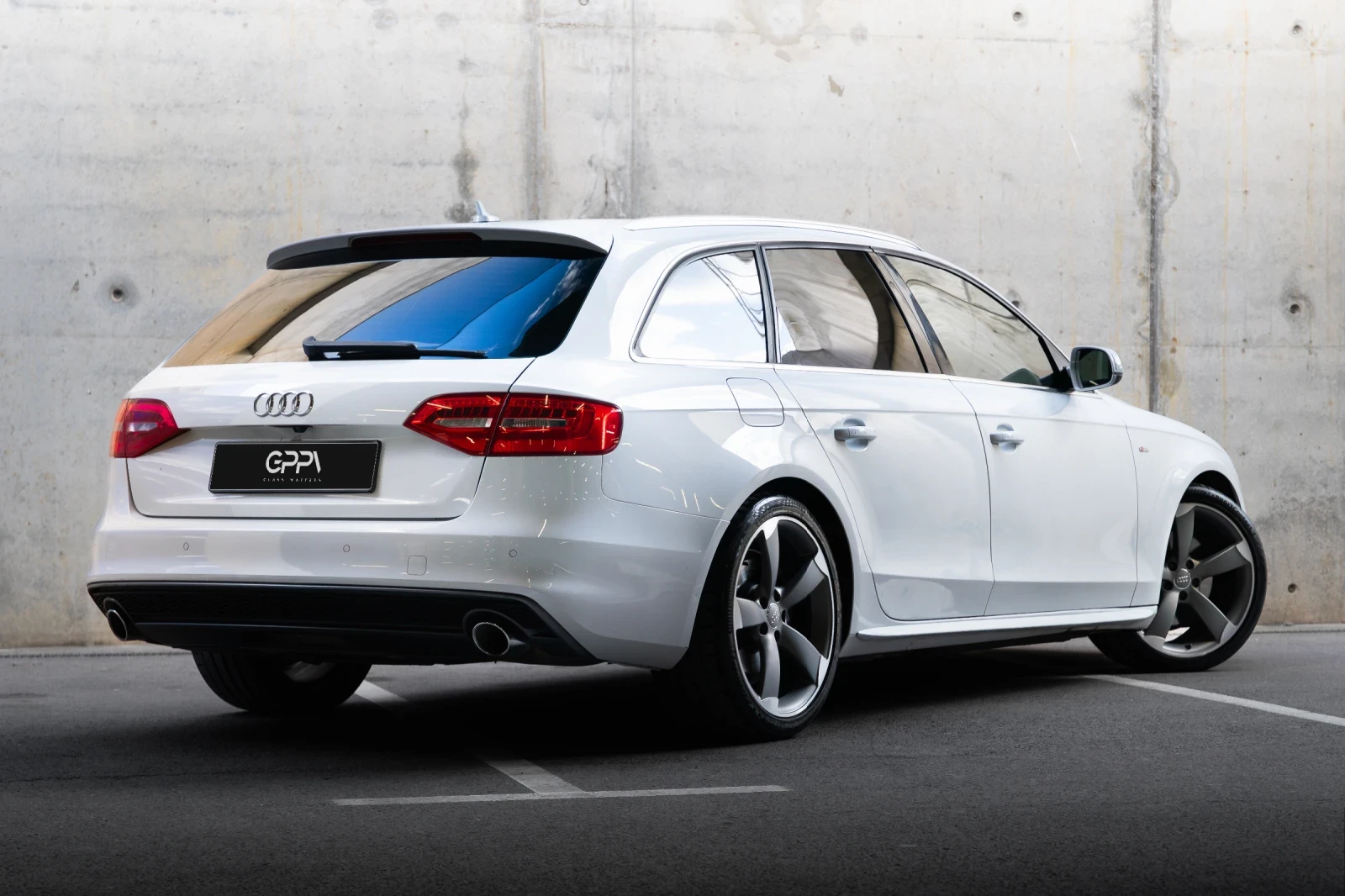Audi A4 B8.5 3.0TDI QUATTRO, снимка 5 - Автомобили и джипове - 56273244