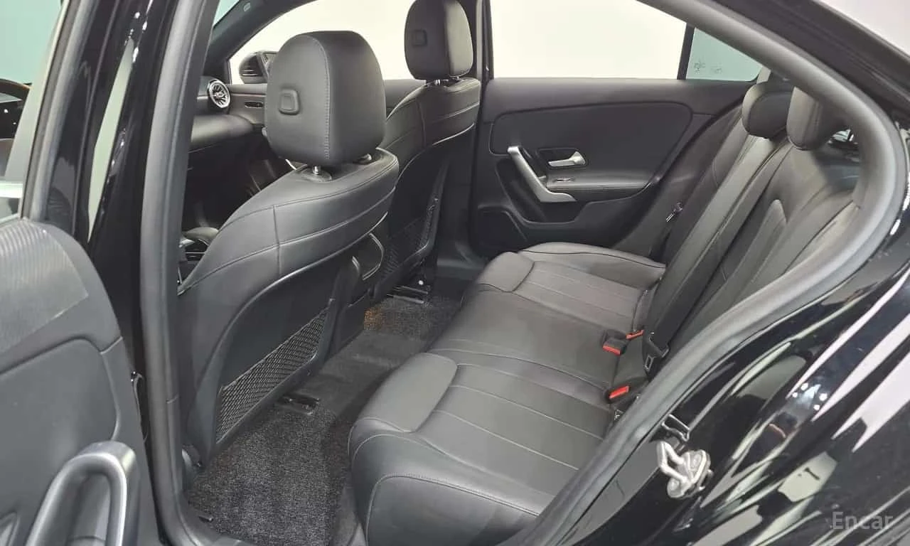 Mercedes-Benz A 220 Sedan | �������� | �������� | Mobile.bg � ����������� 11