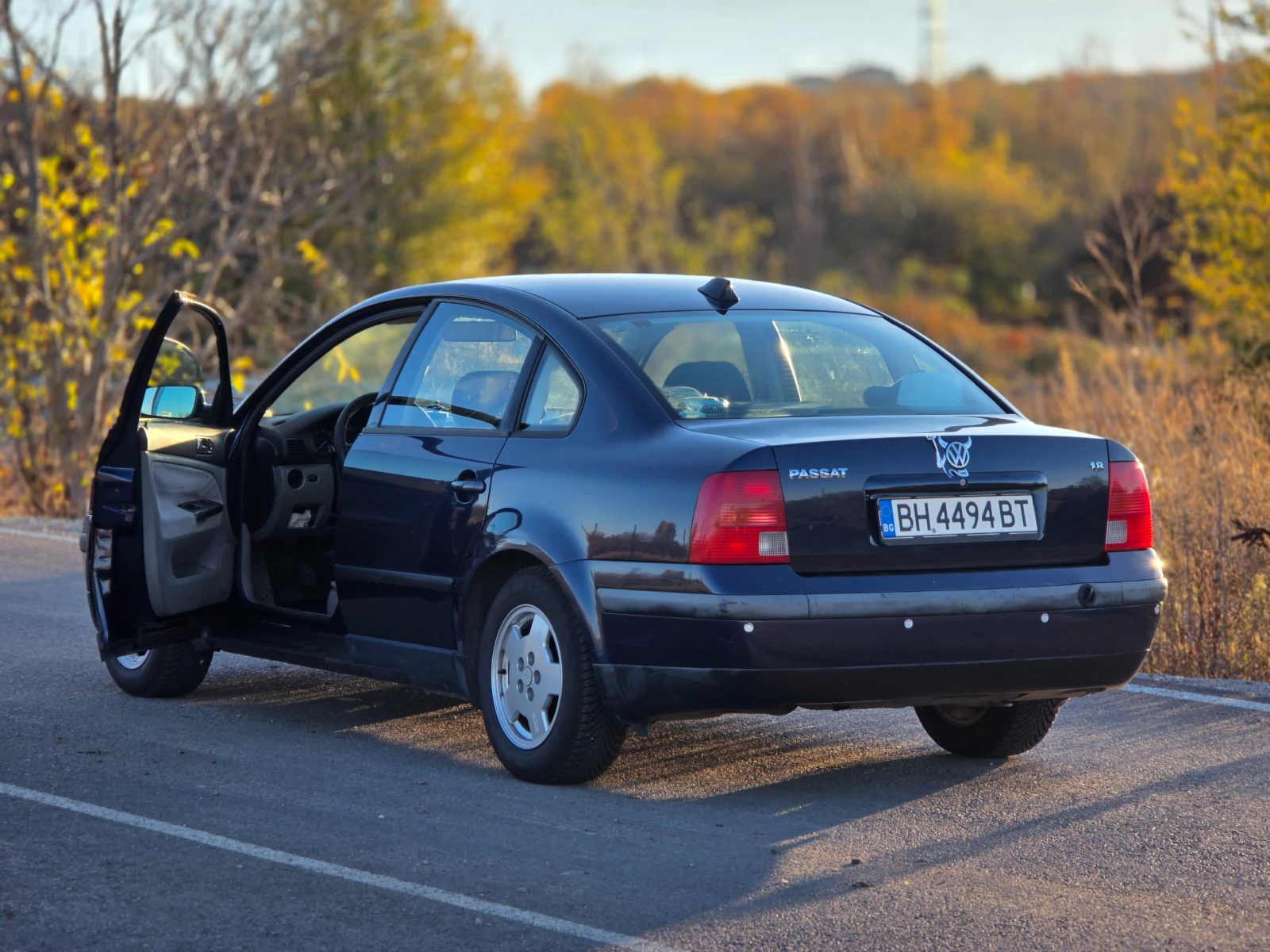 VW Passat B5, снимка 2 - Автомобили и джипове - 56630386