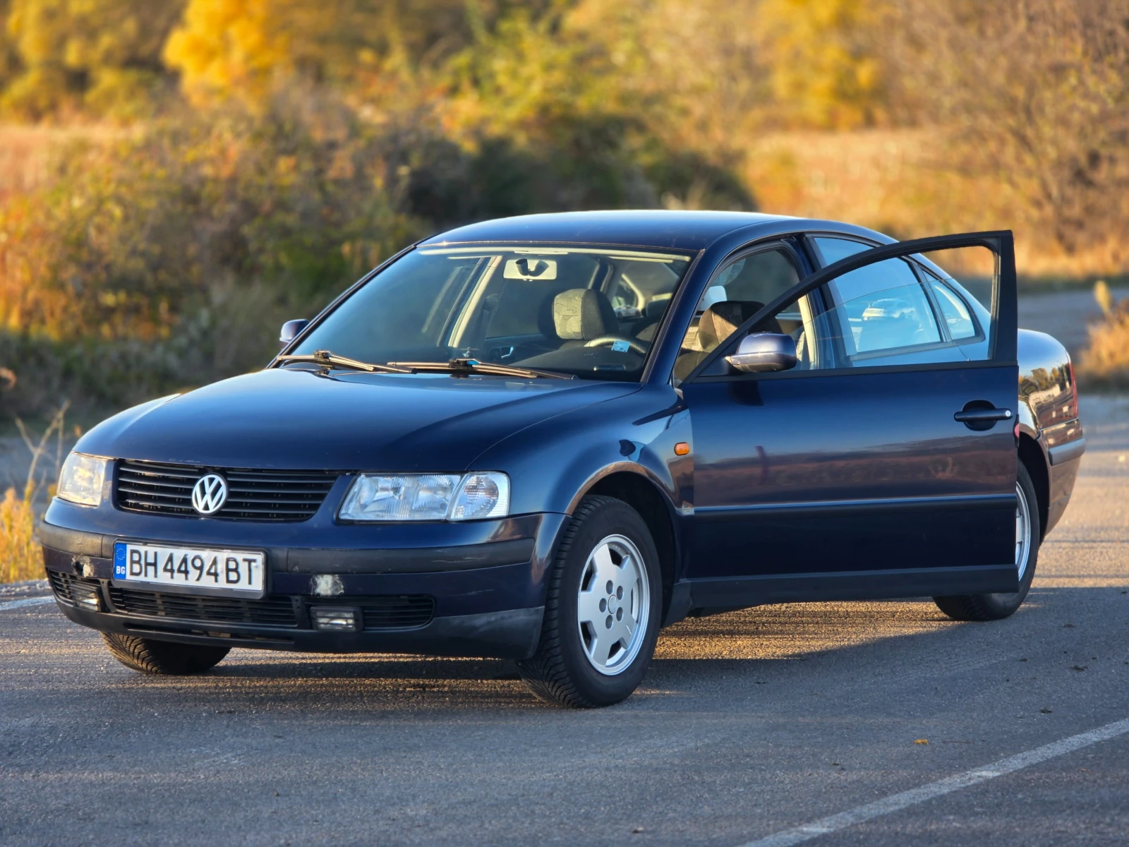 VW Passat B5, снимка 3 - Автомобили и джипове - 56630386