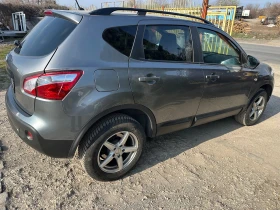 Nissan Qashqai 2.0 i автоматик 4х4, снимка 4