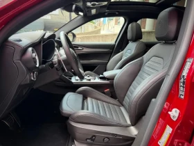 Alfa Romeo Stelvio Ex-Head Office Demo Clean Carfax Low Kms Veloce AW, снимка 16