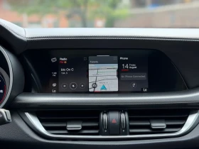 Alfa Romeo Stelvio Ex-Head Office Demo Clean Carfax Low Kms Veloce AW, снимка 12