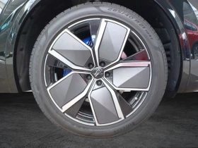 Обява за продажба на VW Touareg 3.0 TSIe 4Motion R-Line = NEW= Гаранция ~ 204 204 лв. - изображение 4