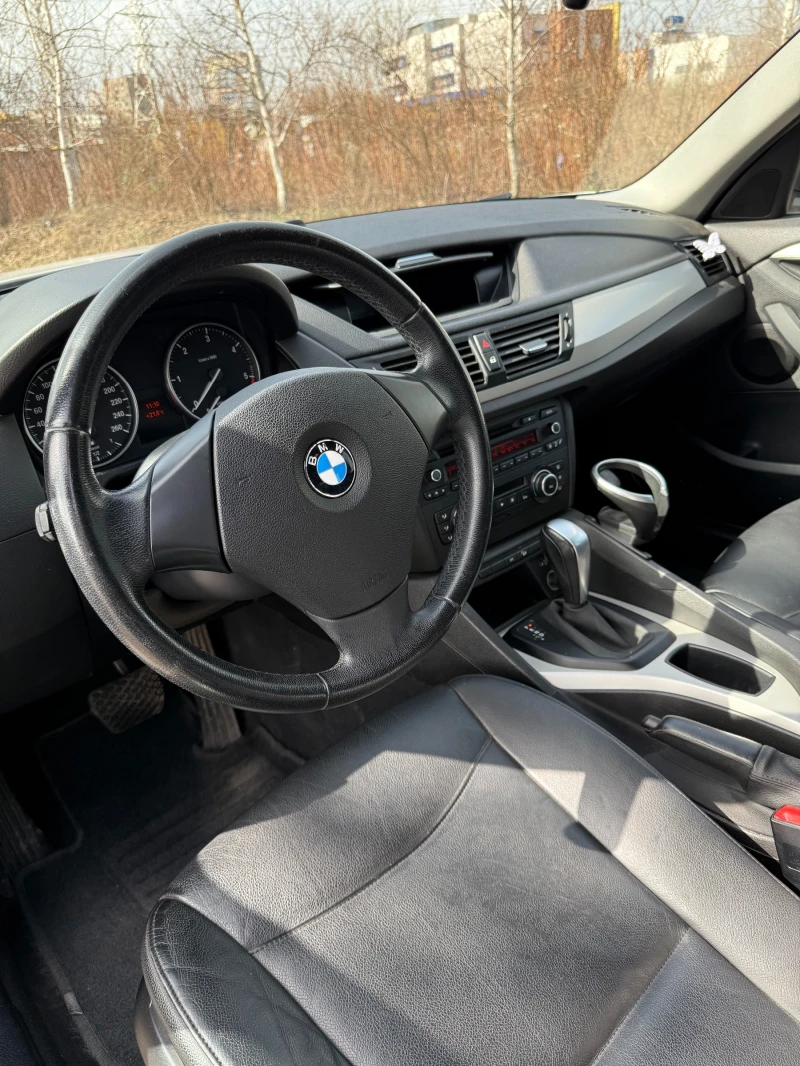 BMW X1, снимка 8 - Автомобили и джипове - 49516615