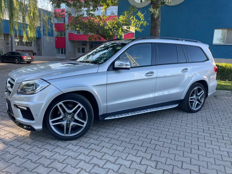 Mercedes-Benz GL 550 AMG/DESIGNO/FULL/360/DISTRONIC/7G+ , снимка 5 - Автомобили и джипове - 52668488