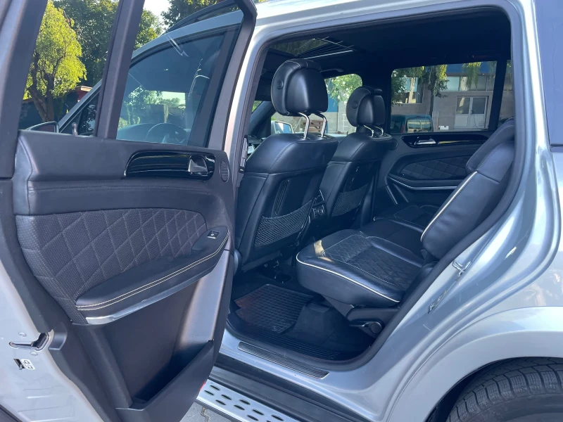 Mercedes-Benz GL 550 AMG/DESIGNO/FULL/360/DISTRONIC/7G+ , снимка 15 - Автомобили и джипове - 52668488