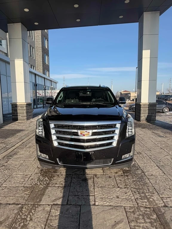 Cadillac Escalade * Luxury * CARFAX * БЕЗ ПЪРВОНАЧАЛНА ВНОСКА, снимка 6 - Автомобили и джипове - 53447883
