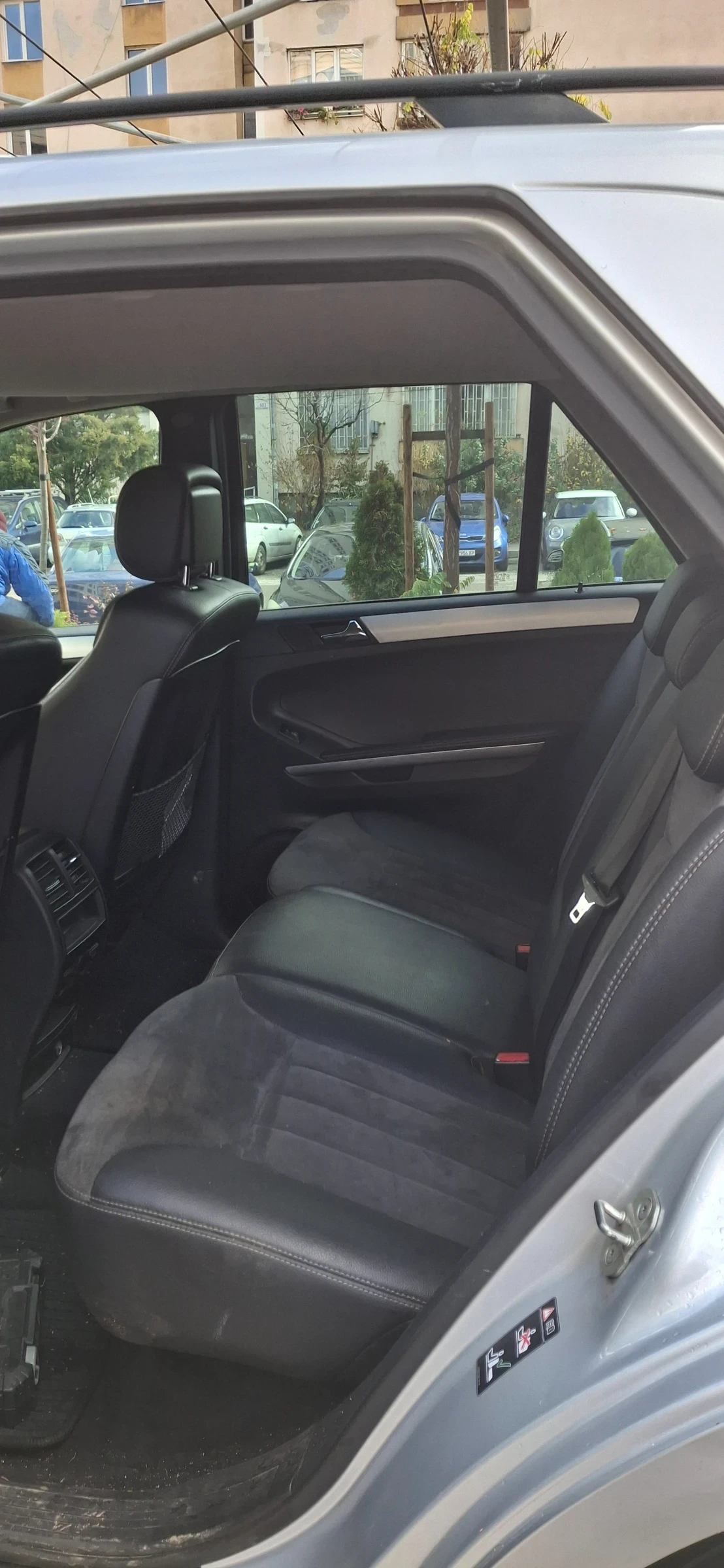 Mercedes-Benz ML 320 | Mobile.bg — изображение 10