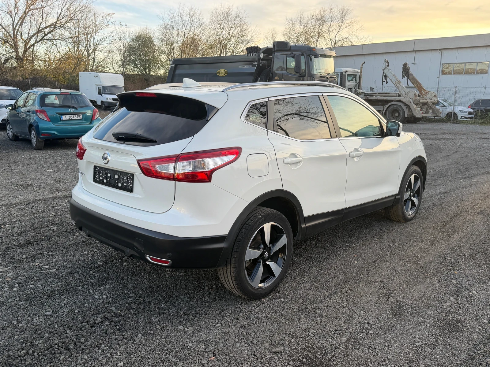 Nissan Qashqai 1, 6 d 360 automat tekna panorama - изображение 5