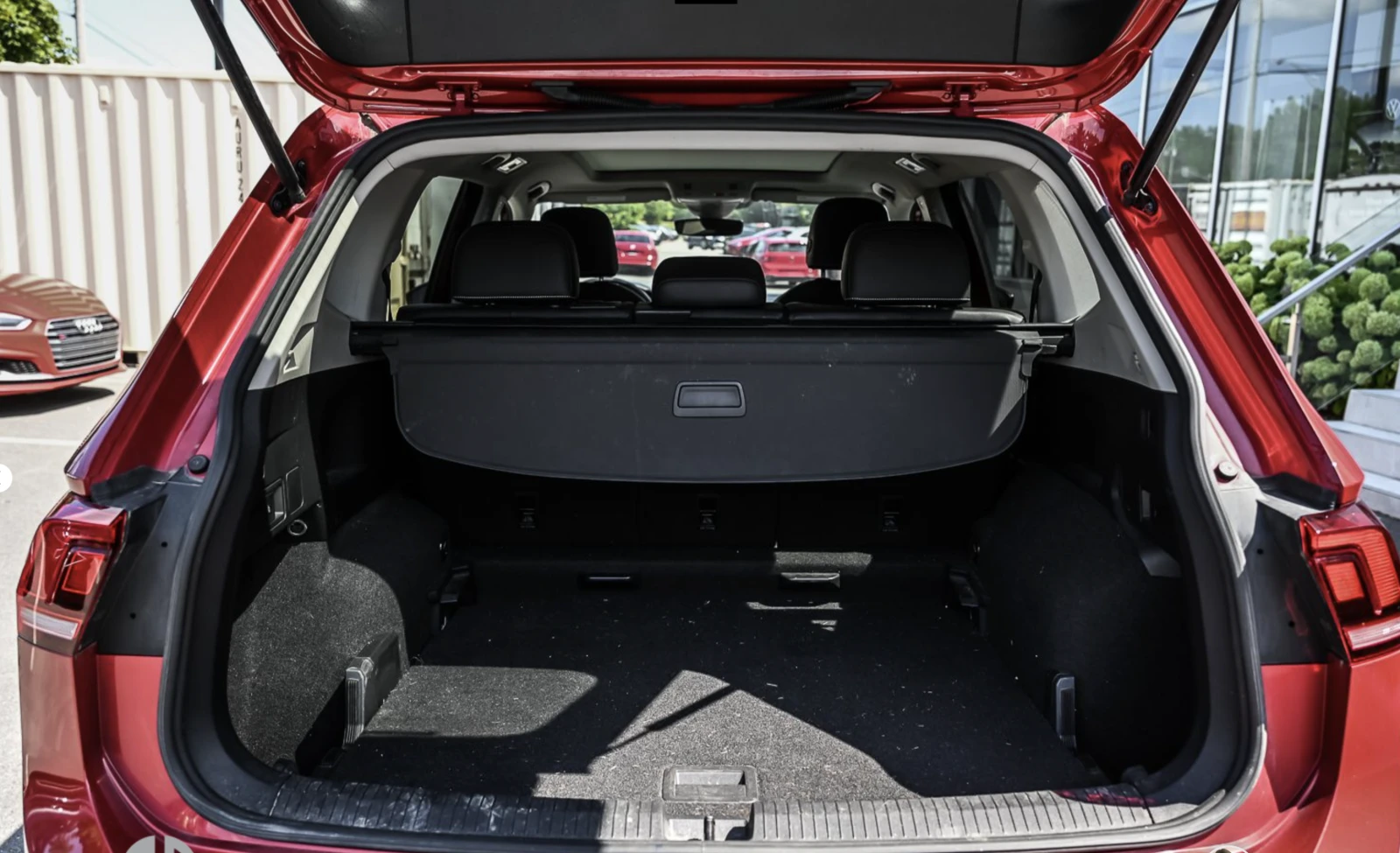 VW Tiguan PANO DIGITAL   | Mobile.bg   17