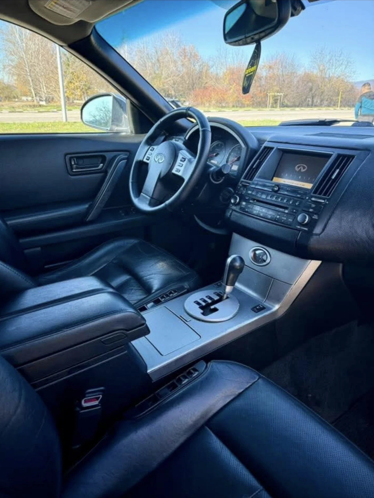 Infiniti Fx 45 4.5 V8, снимка 10 - Автомобили и джипове - 53732954