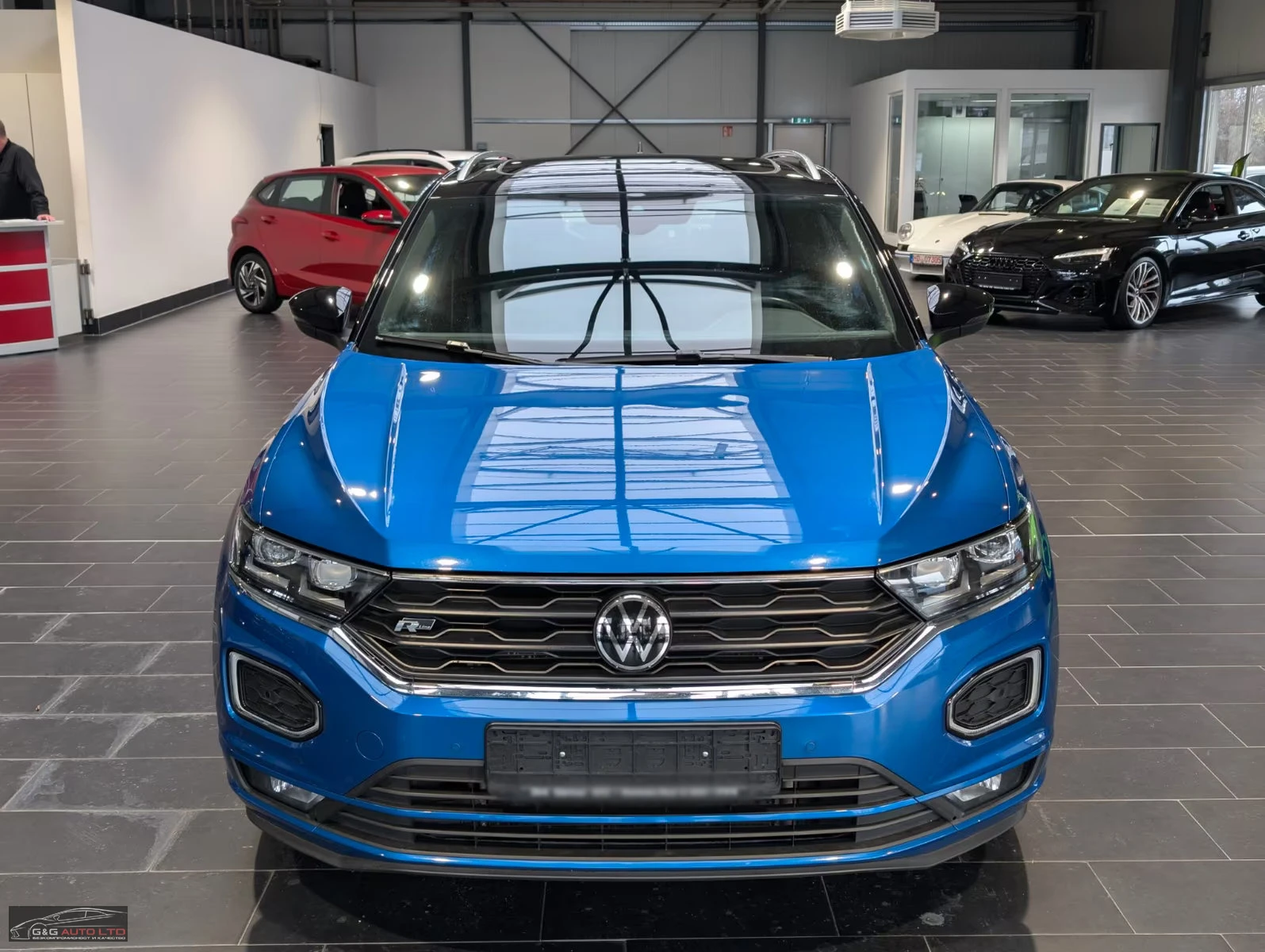 VW T-Roc 2.0TDI/150HP/R-LINE/4M/CAM/ACC/136z - изображение 2