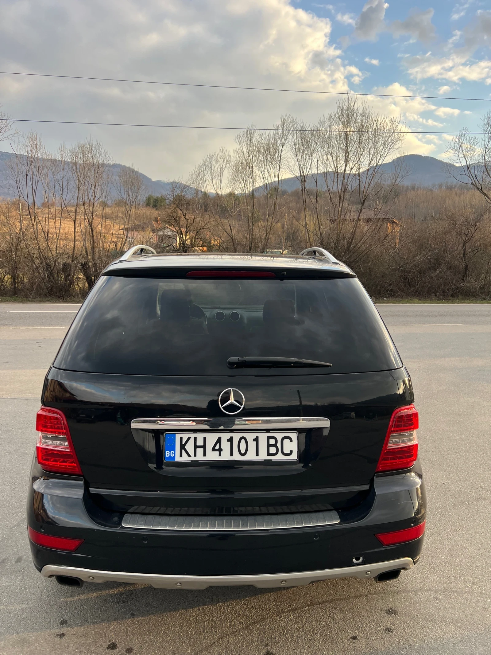 Mercedes-Benz ML 320 4 Matic, снимка 7 - Автомобили и джипове - 53864435