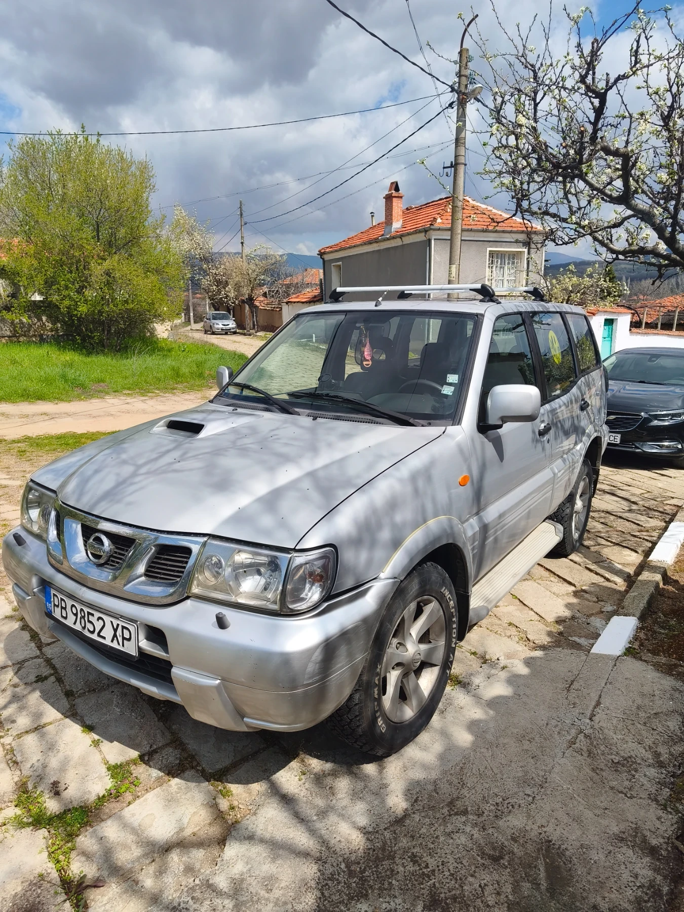 Nissan Terrano, снимка 3 - Автомобили и джипове - 54171929
