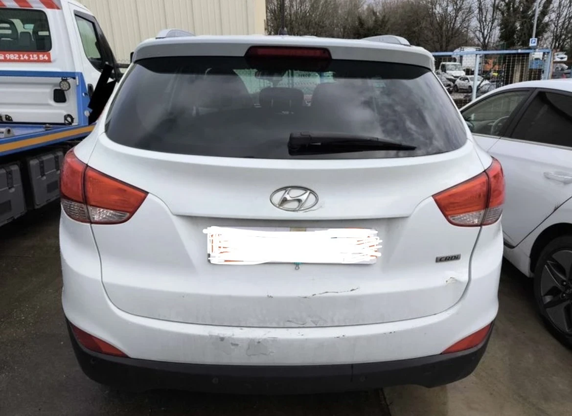 Hyundai IX35 2.0 crdi, снимка 5 - Автомобили и джипове - 54334813