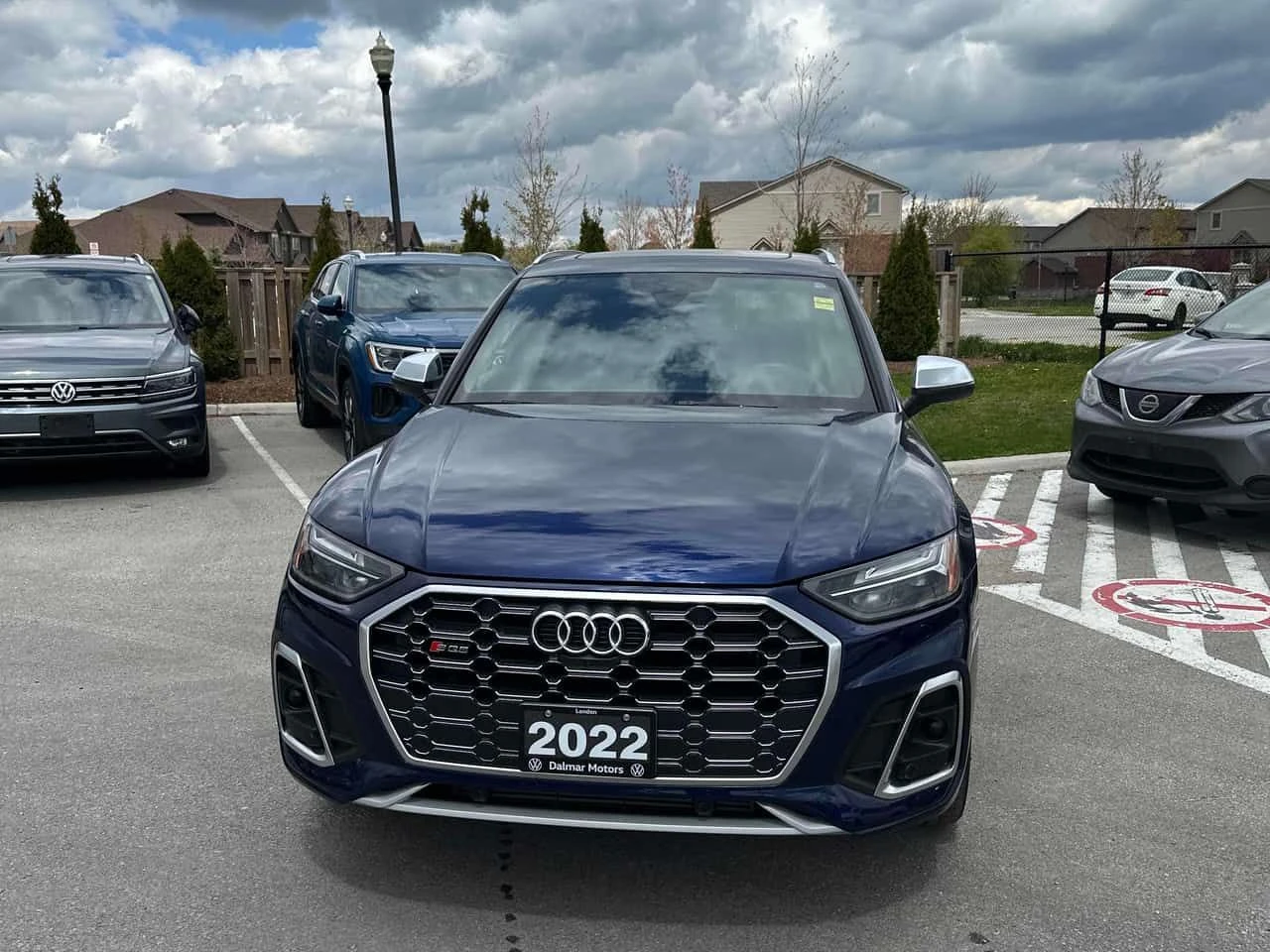 Audi SQ5 * Progressiv * DISTRONIC * 360 * SUNROOF * KEYLESS, снимка 2 - Автомобили и джипове - 54466531