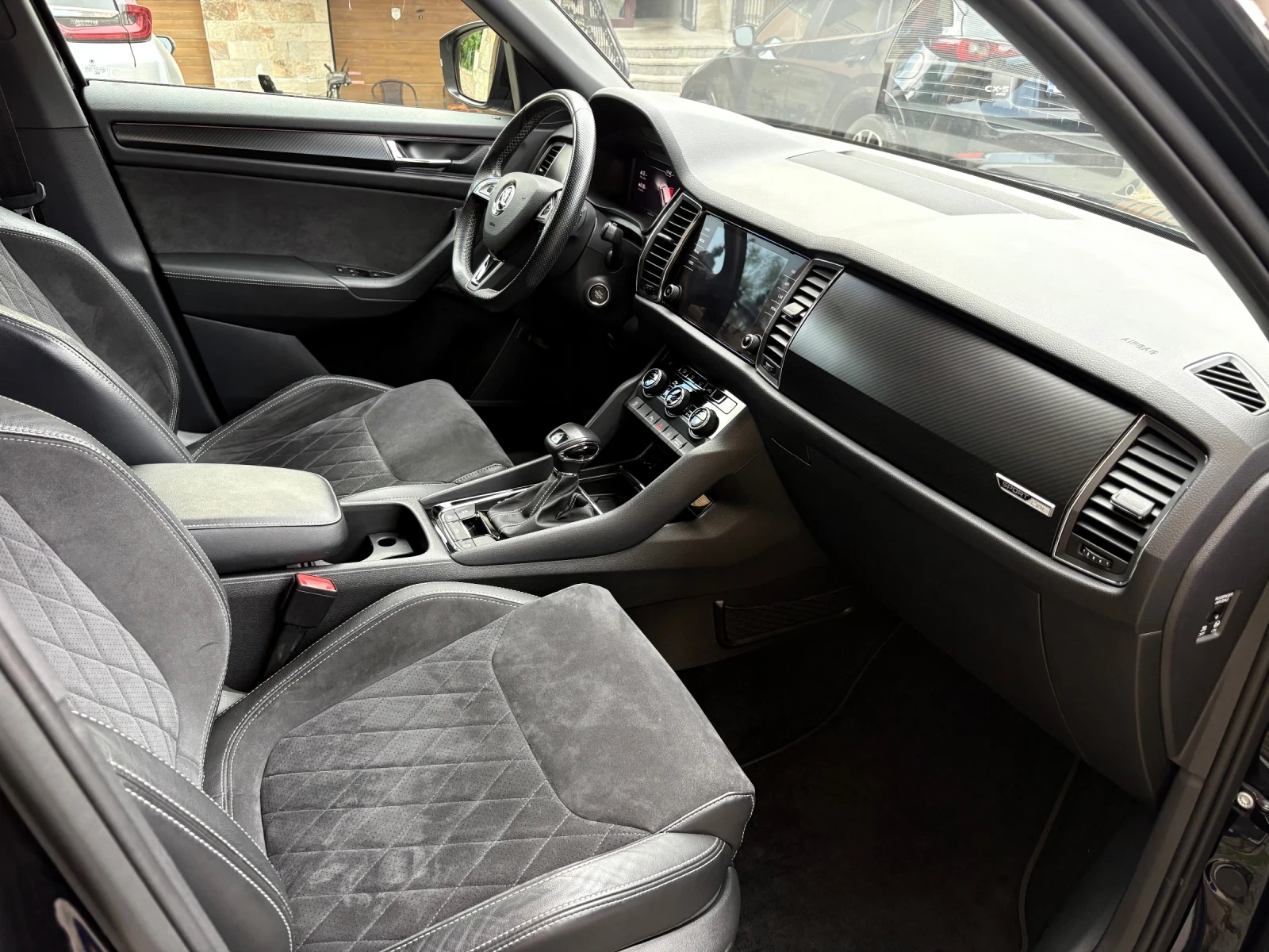 Skoda Kodiaq Sportline 1.5 TSI AST, снимка 11 - Автомобили и джипове - 54873080