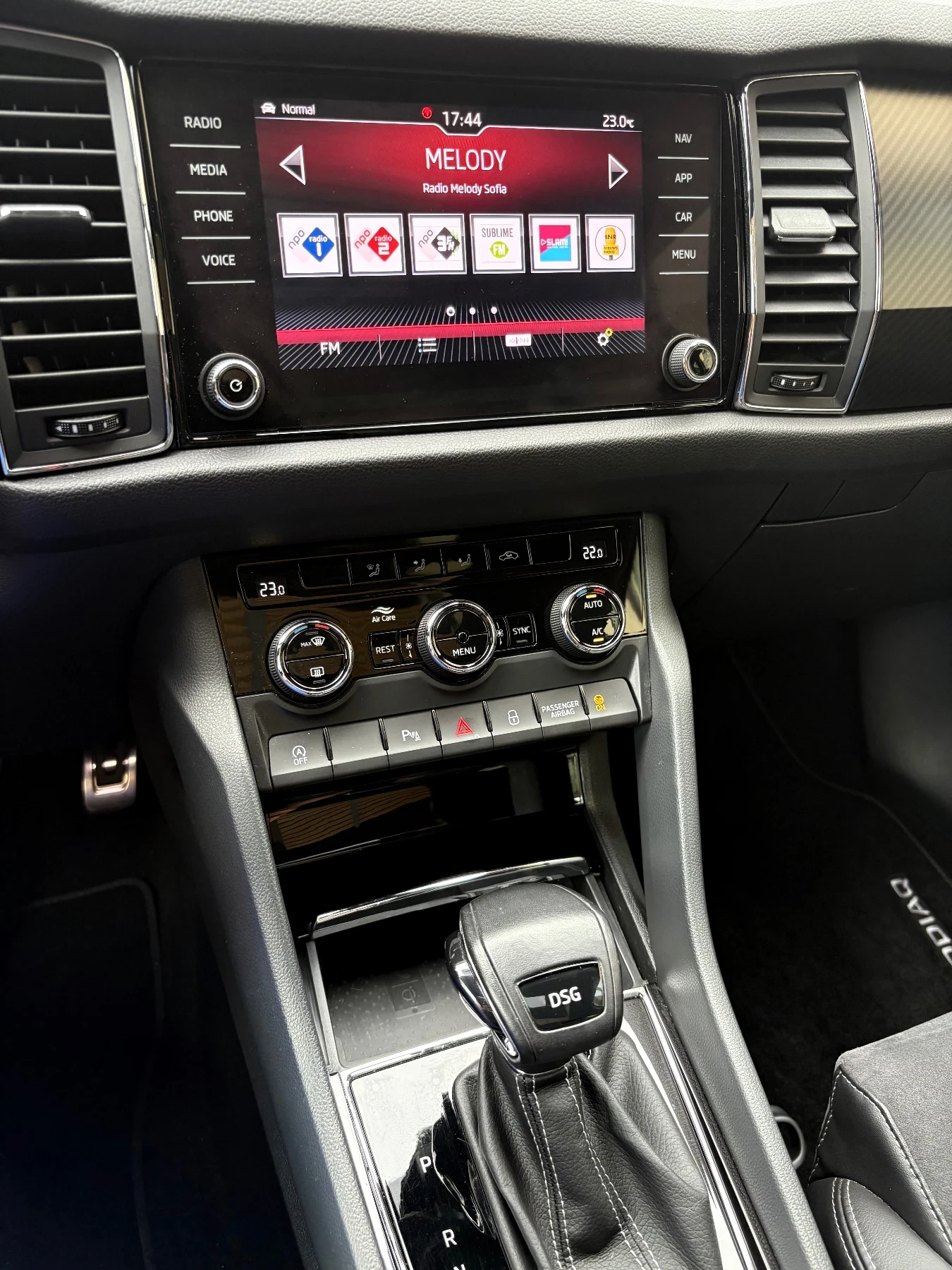 Skoda Kodiaq Sportline 1.5 TSI AST, снимка 13 - Автомобили и джипове - 54873080