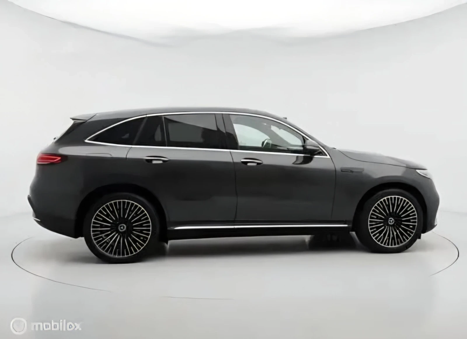 Mercedes-Benz EQC 400 | AMG | 4 Matic | 86000km | 95%, снимка 6 - Автомобили и джипове - 54989767