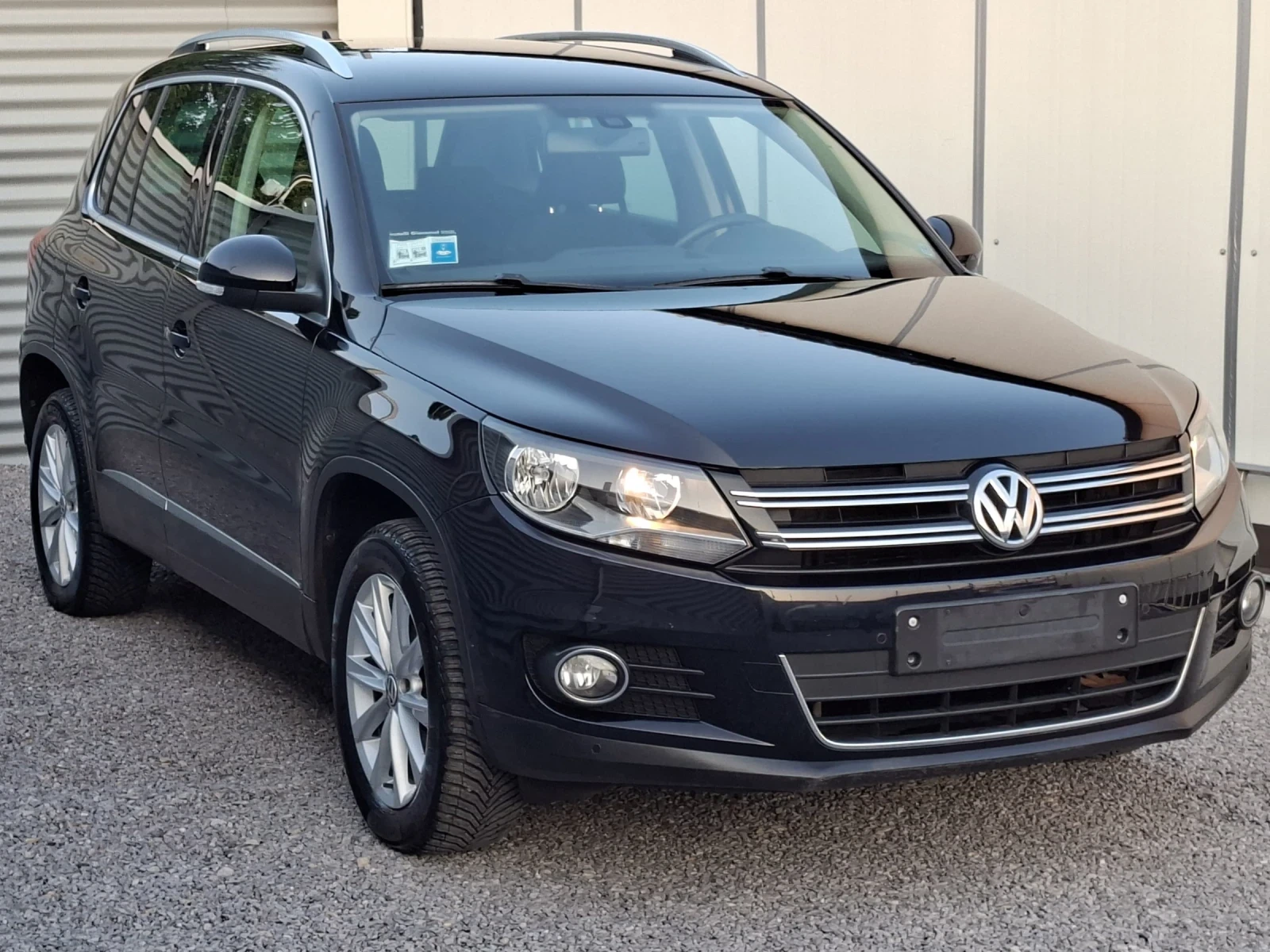 VW Tiguan 2.0TDI-4Motion-162000км.-АВТОМАТИК, снимка 2 - Автомобили и джипове - 55069703