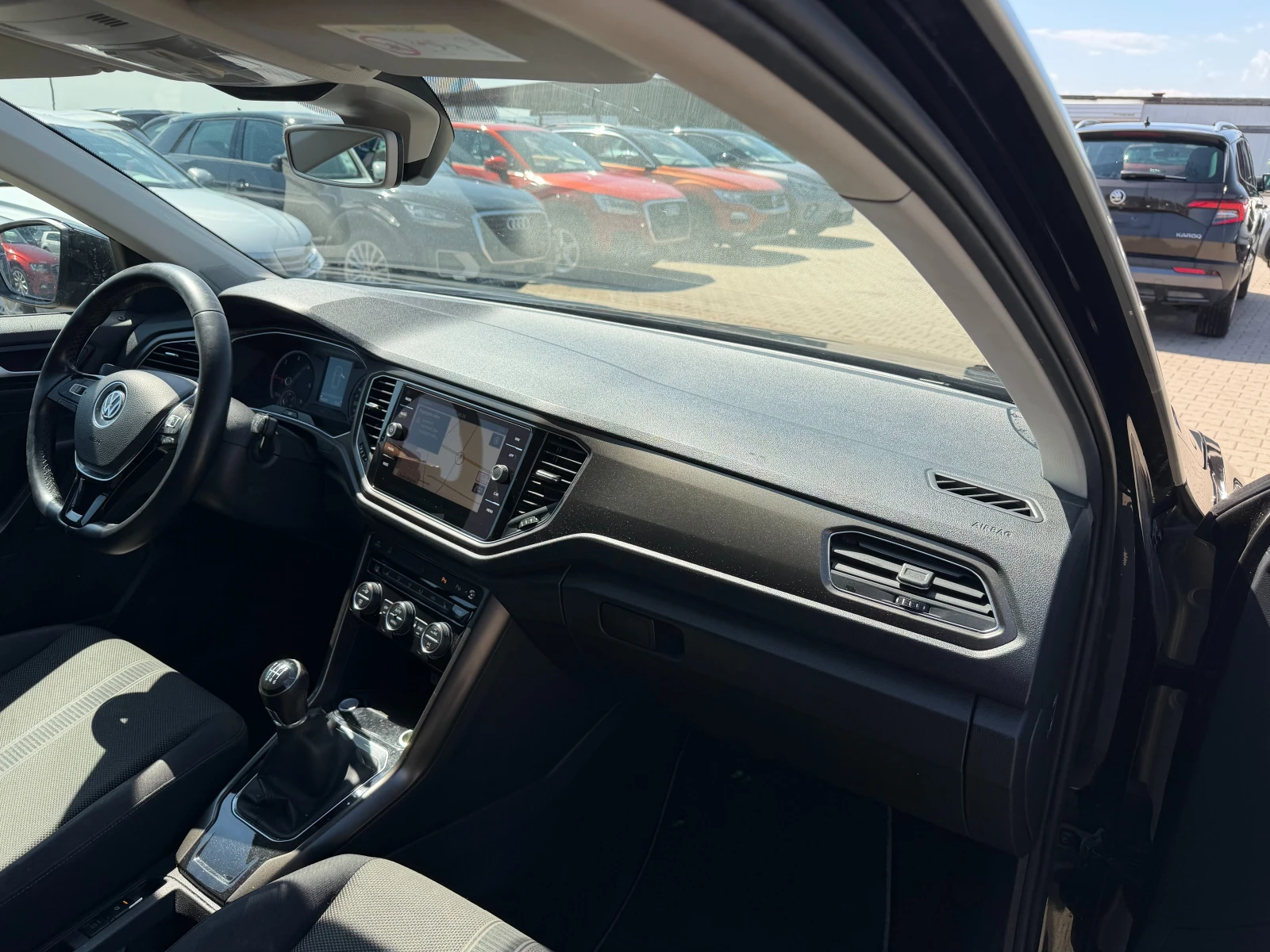 VW T-Roc 1.6TDI NAVI/KAMERA EURO 6 | Mobile.bg � ����������� 10