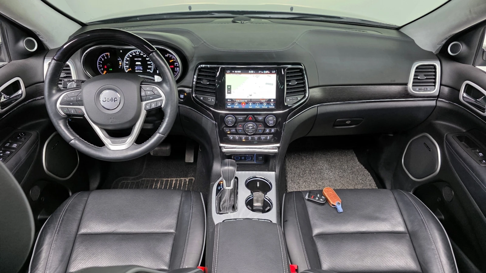 Jeep Grand cherokee SUMMIT /ОБДУХВАНЕ/ПАНОРАМА/ДИСТРОНИК, снимка 6 - Автомобили и джипове - 55448568