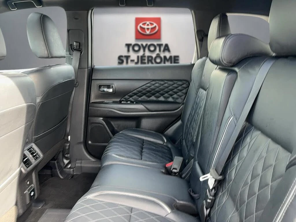 Mitsubishi Outlander 2.4* BLACK EDITION* �������* ������* ������ ���� | Mobile.bg � ����������� 14